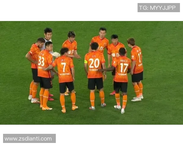 武汉篮球队节奏之争引发热议球迷观点各异引发讨论