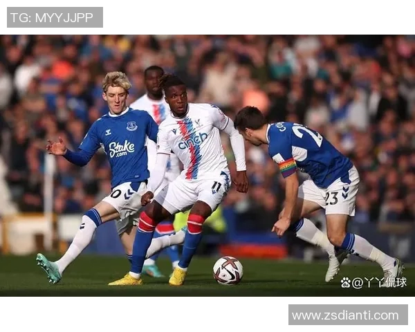 英超焦点战埃弗顿主场迎战莱斯特城双方争夺宝贵积分的激烈对决